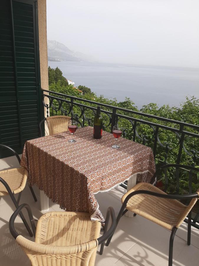 Apartman Maslina Pisak Exterior photo